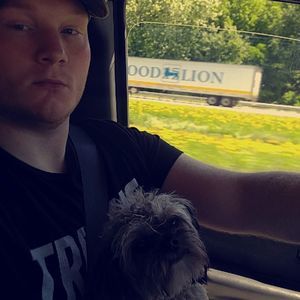 Meet your Posher, Troy